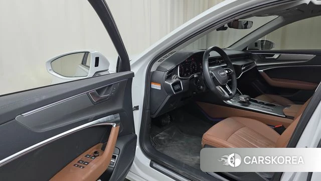 Audi A6 (C8) id 4230501 из Кореи 20