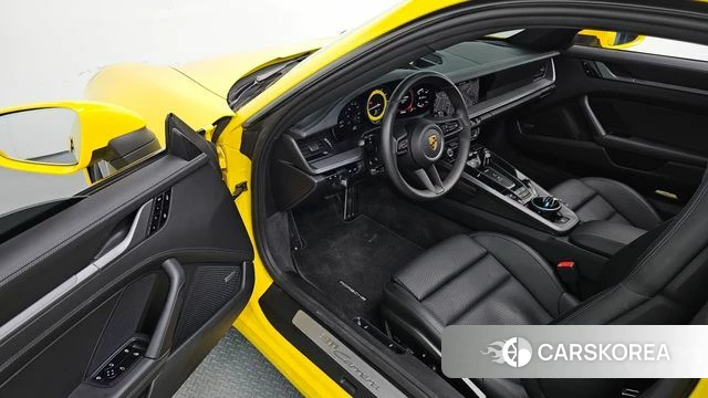 Porsche 911(992) id 4389534 из Кореи 20