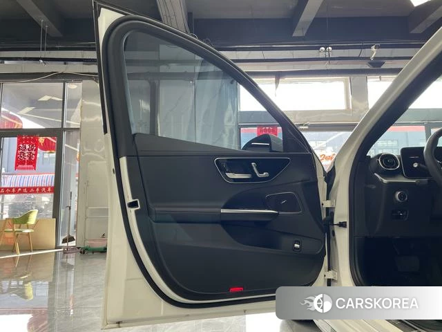 Mercedes-Benz Class C id 4276584 из Китая 21
