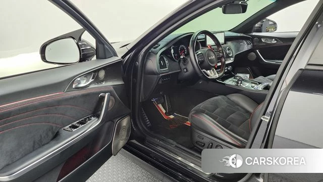 Kia Stinger Meister id 3806517 из Кореи 20