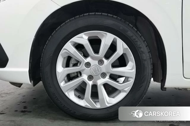 Honda Fit id 4297785 из Китая 24
