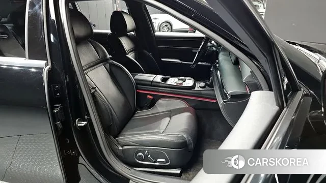 Genesis G90 (RS4) id 3483003 из Кореи 20