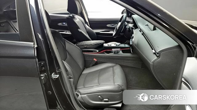 Genesis GV70 id 4202758 из Кореи 30