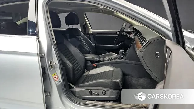 Volkswagen Passat GT (B8) id 3444887 из Кореи 20