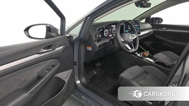 Volkswagen Golf 8th Generation id 3914149 из Кореи 20