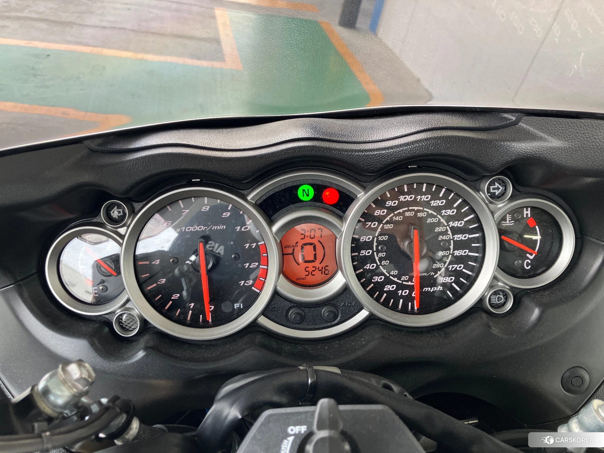 Suzuki GSX1300R HAYABUSA id 3947791 из Японии 14