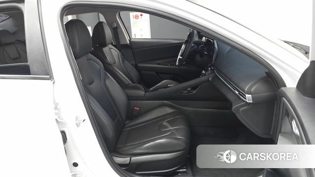 Hyundai The New Avante (CN7) id 4880365 из Кореи 31