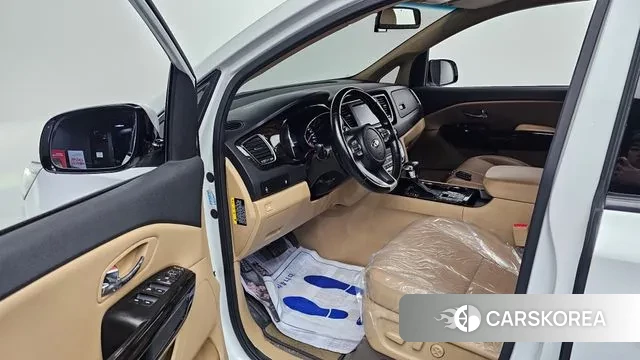 Kia The New Carnival id 3761128 из Кореи 20