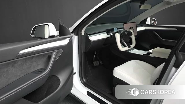 Tesla Model Y id 4427738 из Кореи 20