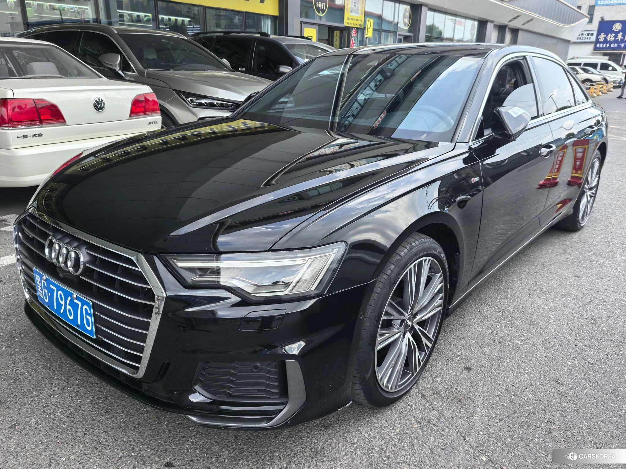 Audi A6L id 4515014 из Китая 16