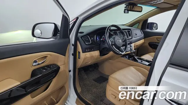 Kia The New Carnival id 2471174 из Кореи 20