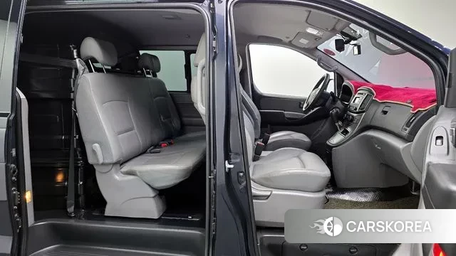 Hyundai The New Grand Starex id 3709098 из Кореи 20