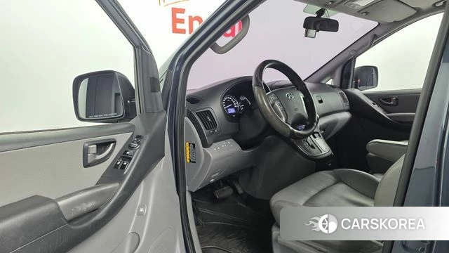 Hyundai The New Grand Starex id 4684558 из Кореи 20