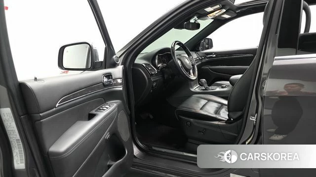 Jeep Grand Cherokee id 4362899 из Кореи 20