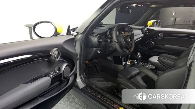 Mini Cooper Electric id 3105203 из Кореи 20