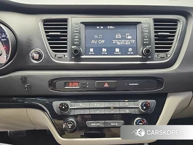 Kia The New Carnival id 3917473 из Кореи 19