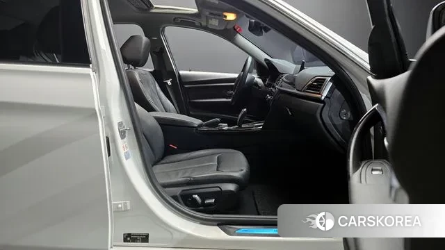 BMW 3 Series (F30) id 3233881 из Кореи 20