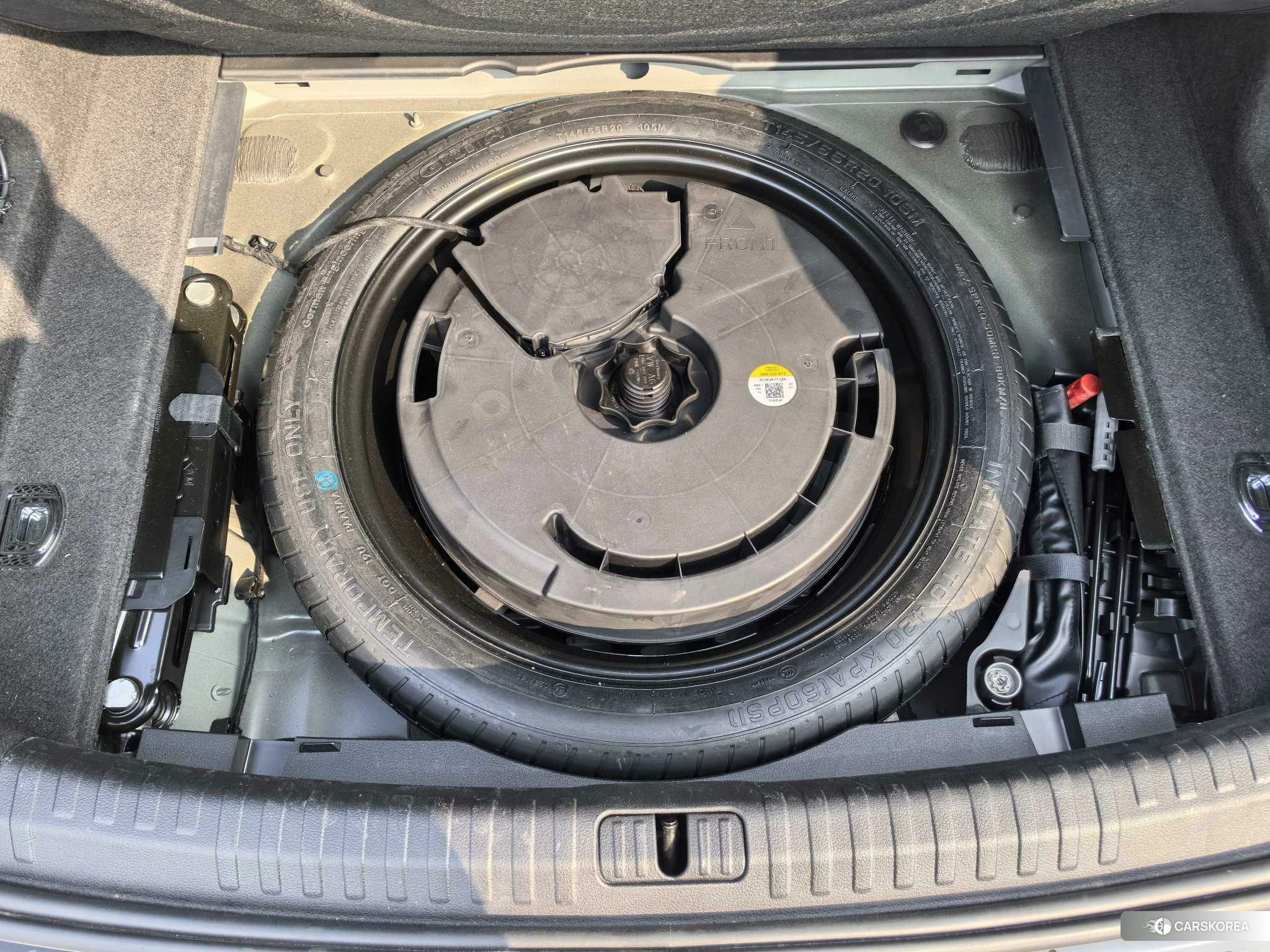 Audi A6L id 4473324 из Китая 19