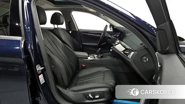 BMW 5 Series (G30) id 3514736 из Кореи 20