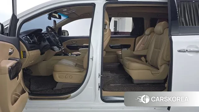 Kia The New Carnival id 3709248 из Кореи 20