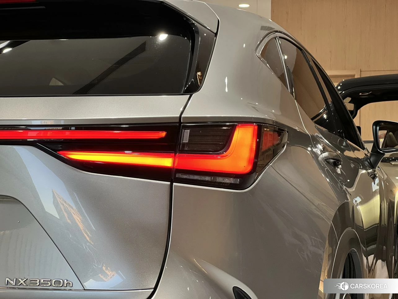 Lexus NX id 4440464 из Китая 16