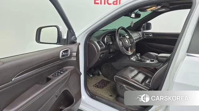 Jeep Grand Cherokee id 3203638 из Кореи 20