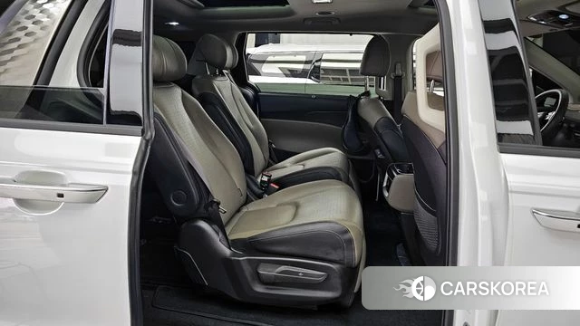 Kia The New Carnival 4th Generation id 3850279 из Кореи 20