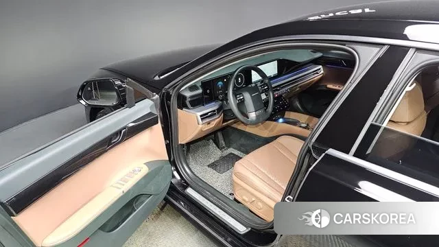 Hyundai Grandeur (GN7) id 3036822 из Кореи 20