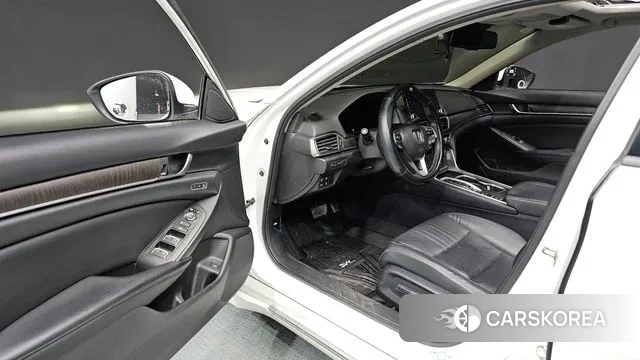 Honda Accord 10th Generation id 3351229 из Кореи 20