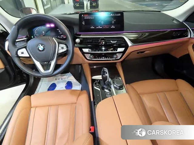 BMW 5 Series (G30) id 3695325 из Кореи 20