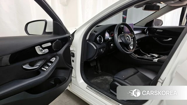 Mercedes-Benz C-Class W205 id 4295247 из Кореи 30