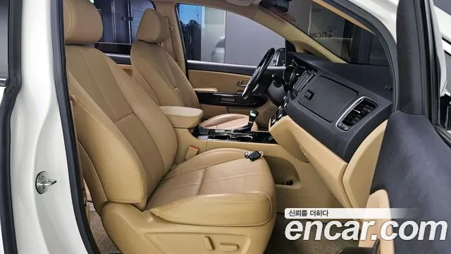 Kia The New Carnival id 2595213 из Кореи 20