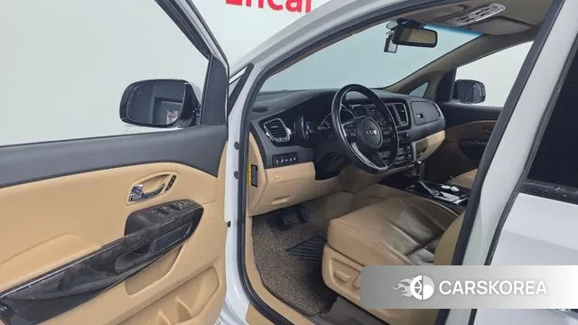 Kia The New Carnival id 3407646 из Кореи 20