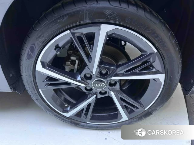 Audi A3 id 4277870 из Китая 21