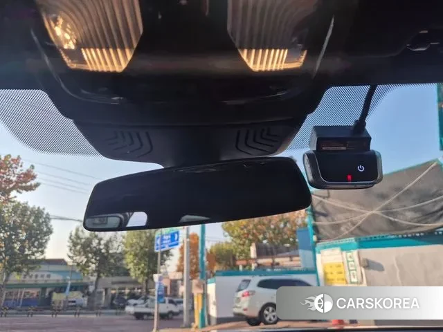 BMW 5 Series (G30) id 3399097 из Кореи 14