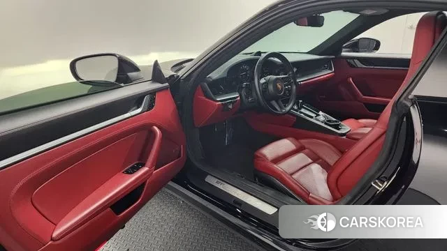 Porsche 911(992) id 3587943 из Кореи 20