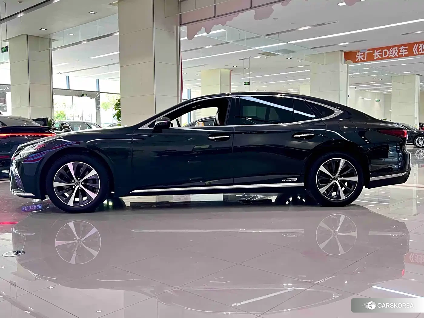 Lexus LS id 4599646 из Китая 11