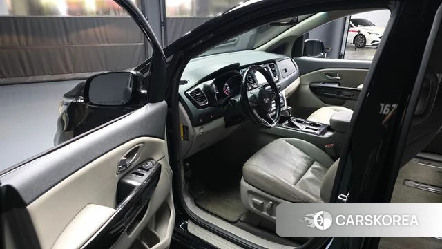 Kia The New Carnival id 4448176 из Кореи 20