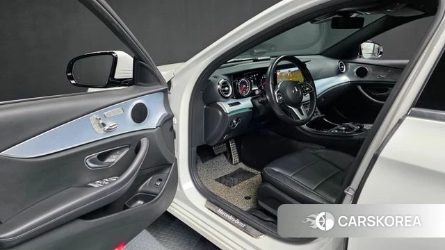Mercedes-Benz E-Class W213 id 3795365 из Кореи 20
