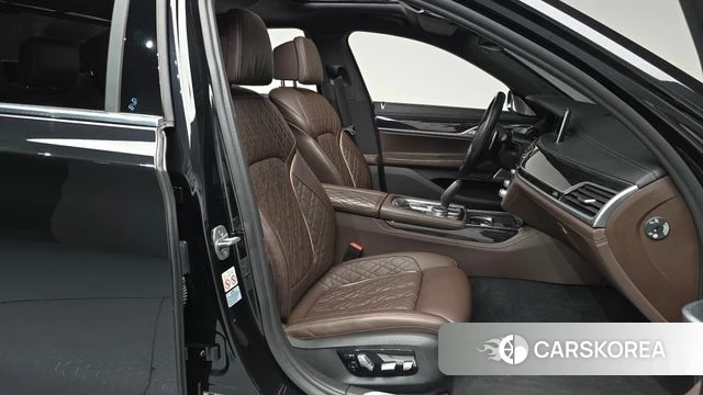 BMW 7 Series (G11) id 4355226 из Кореи 34