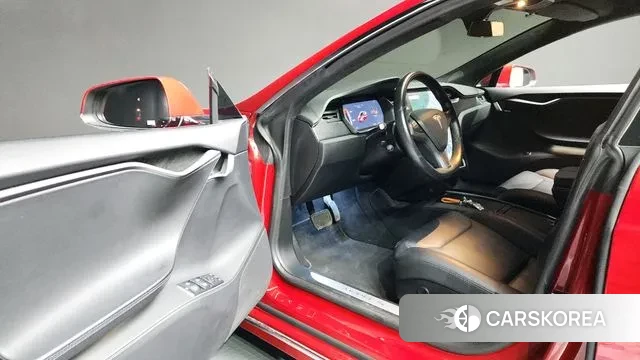 Tesla Model S id 3307889 из Кореи 20