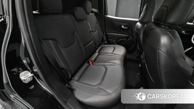 Jeep Renegade id 4499947 из Кореи 31