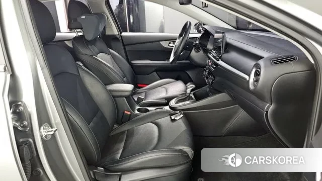 Kia Come New K3 id 3692540 из Кореи 20