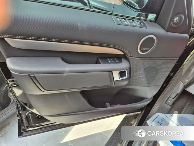 Land Rover Discovery 5 id 3026739 из Кореи 20