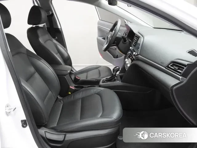 Hyundai The New Avante AD id 3000017 из Кореи 20