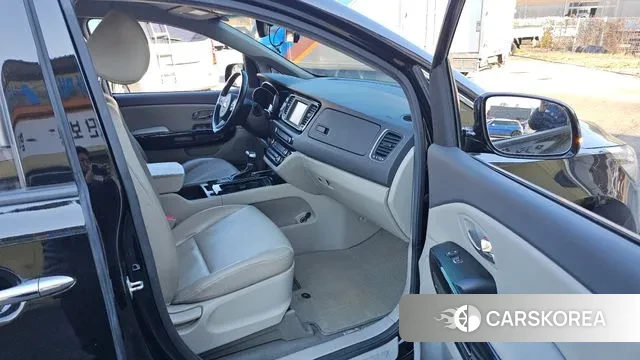 Kia All New Carnival id 3440136 из Кореи 20