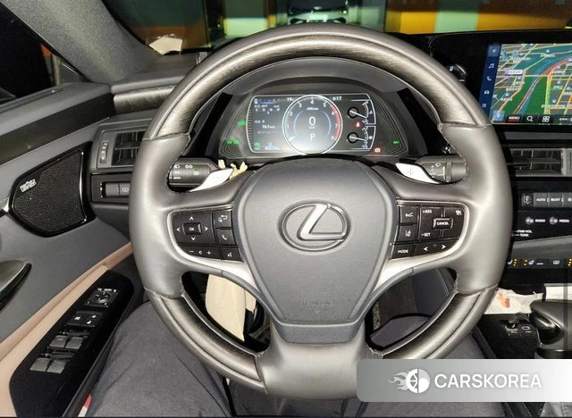 Lexus ES300h 7th generation id 4194802 из Кореи 17