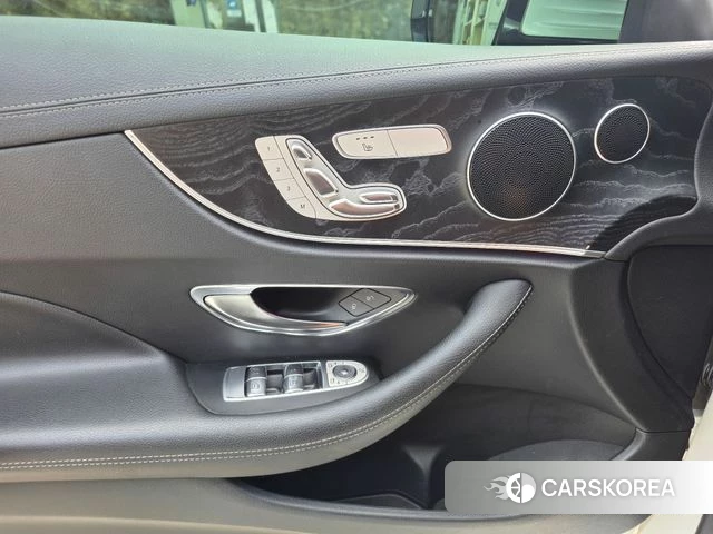 Mercedes-Benz E-Class W213 id 4842680 из Кореи 20