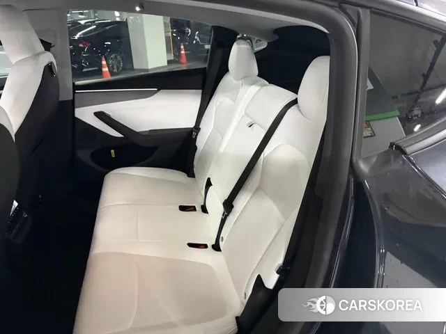 Tesla Model Y id 3523151 из Кореи 17