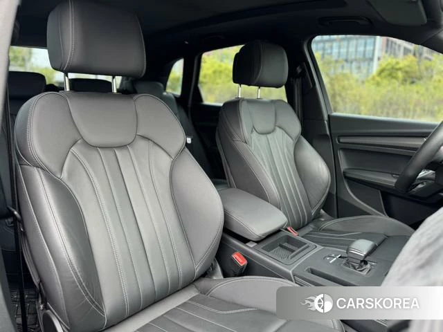 Audi Q5L id 4258958 из Китая 23